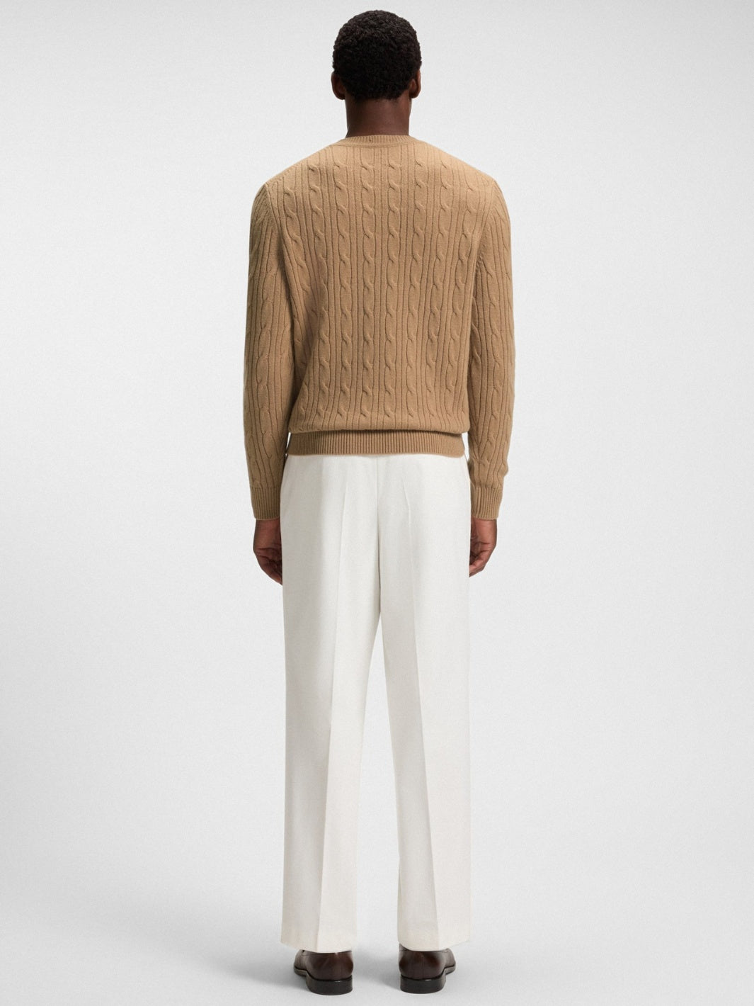 CABLE KNIT SWEATER