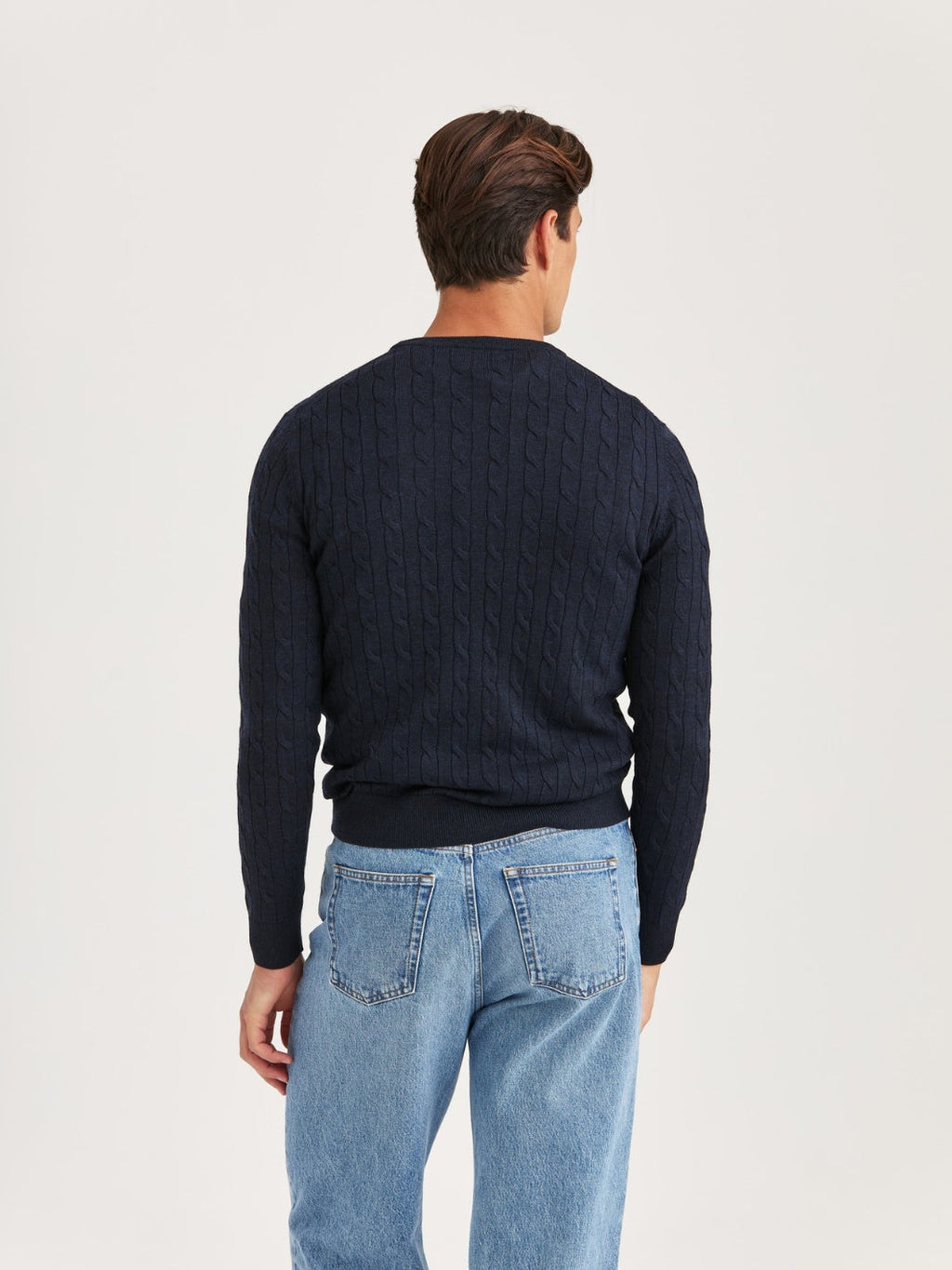 MERINO CABLE O-NECK