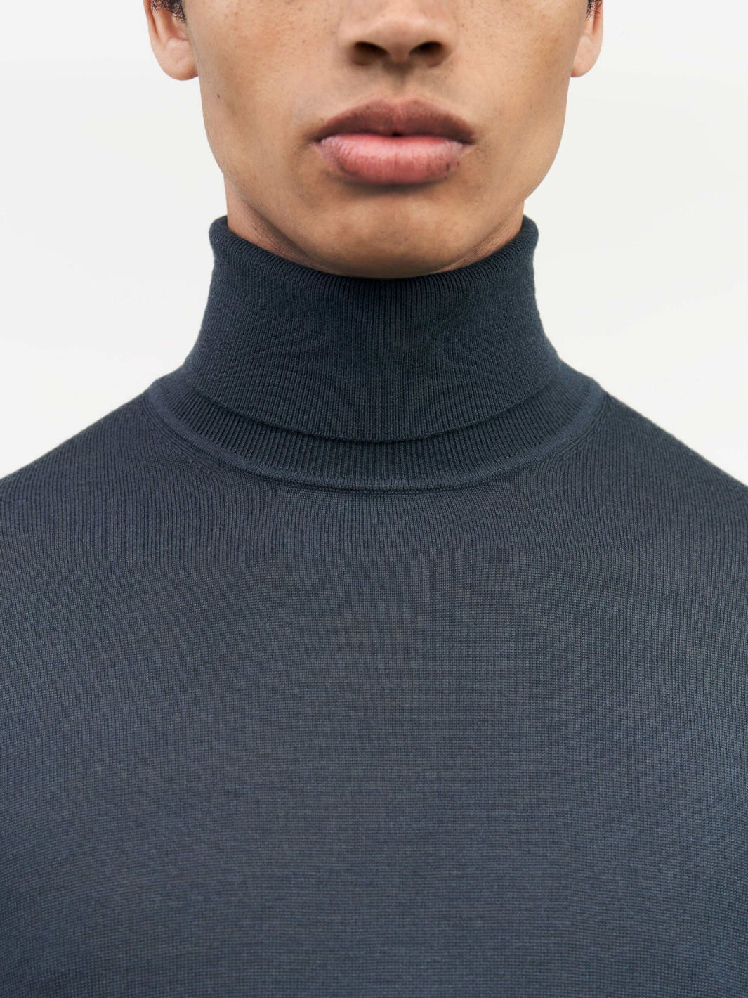 NEVILE SWEATER