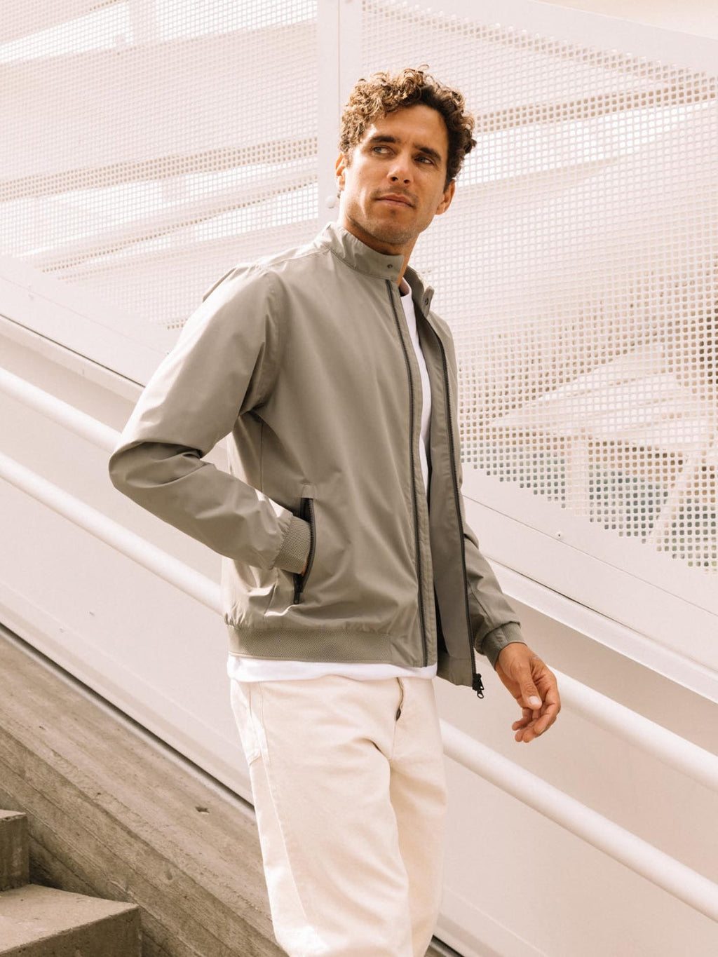 PLAIN JACKET