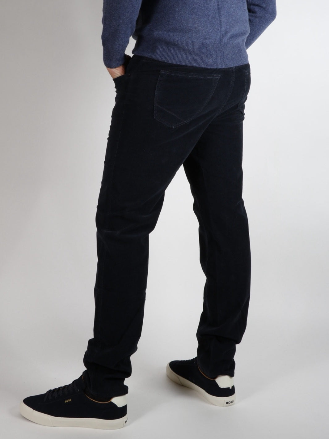 CHUCK VELVETJEANS