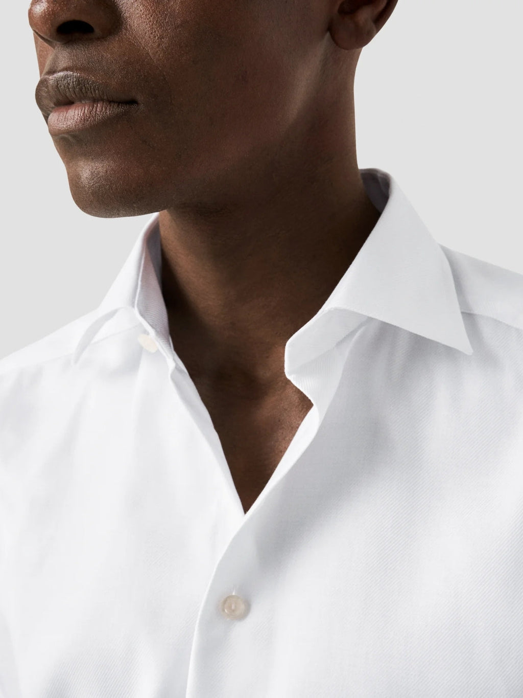 SLIM DOBBEL MANSJETT TEXTURE TWILL SKJORTE