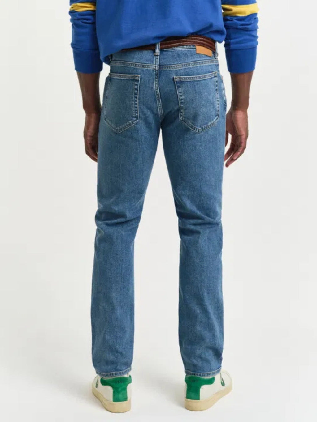 CLEAN WASH JEANS