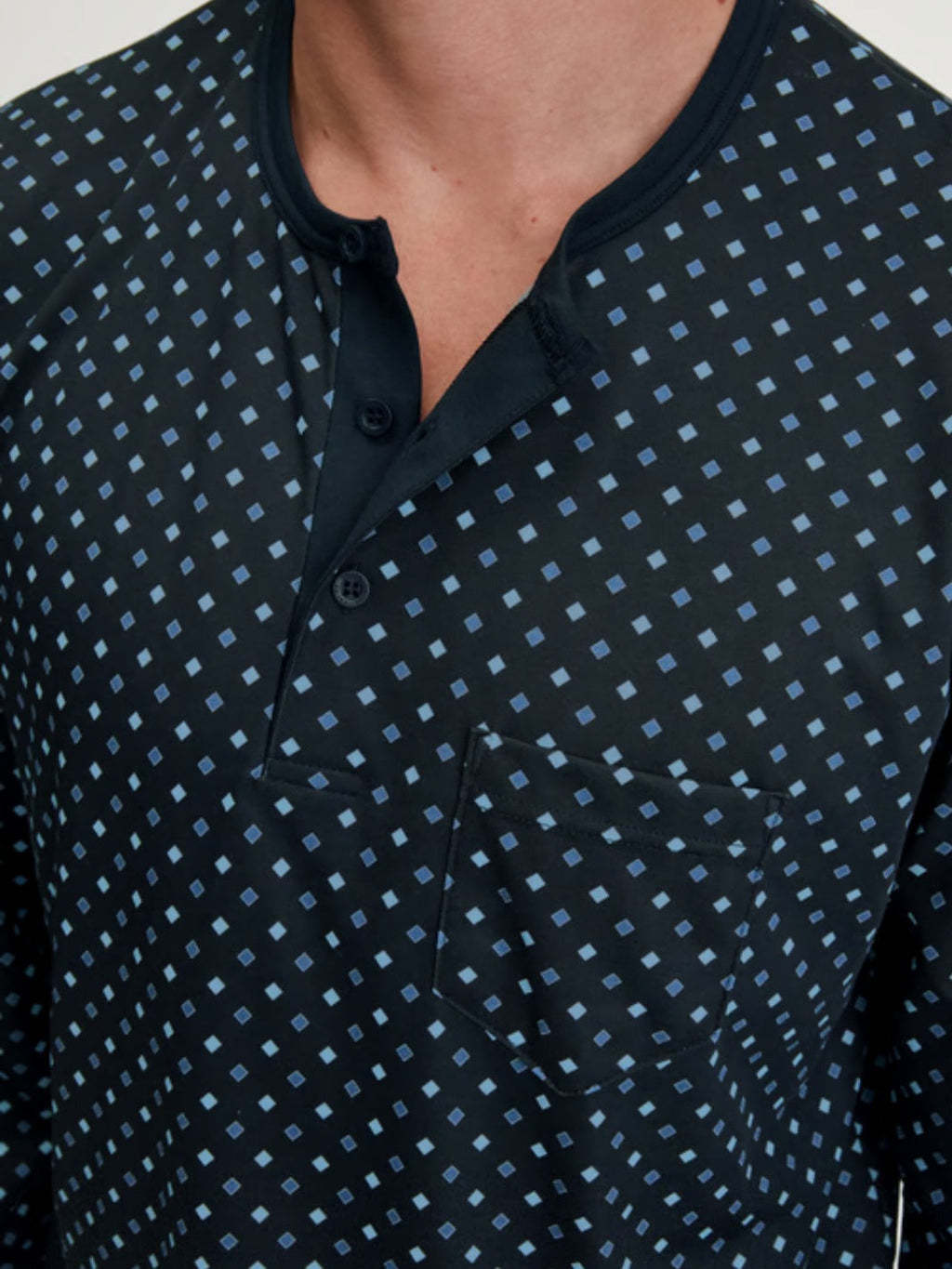 RELAX NIGHTSHIRT