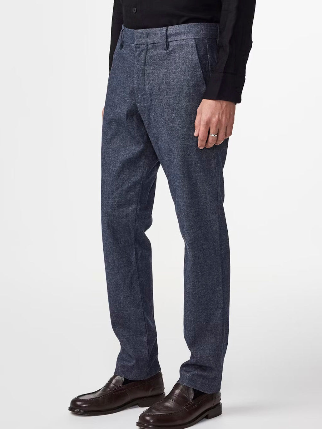 THEO CHINOS