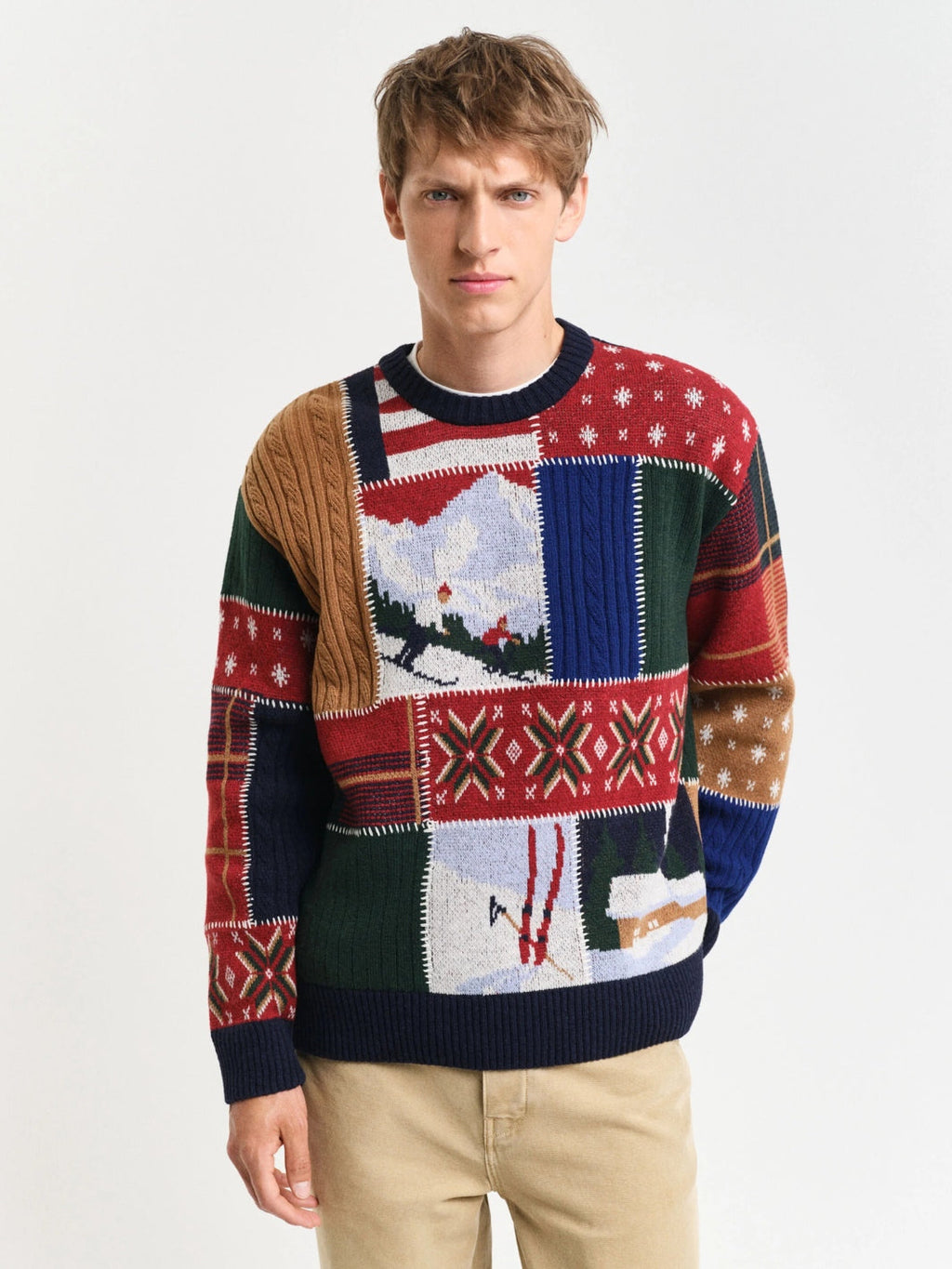 PATCHWORKED CREW NECK SWEATER