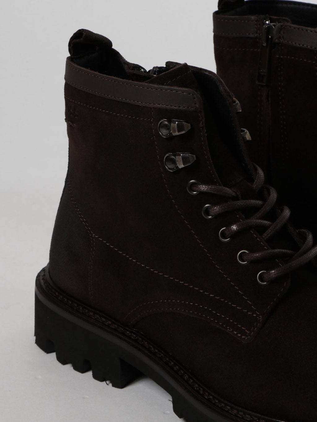 LEATHER BOOTS