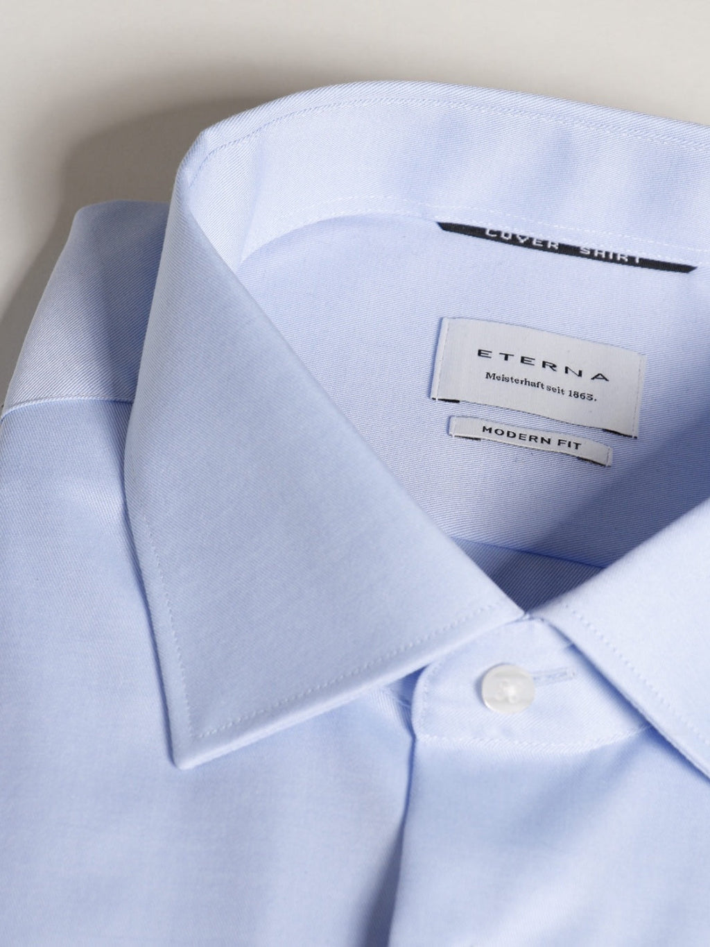 MODERN FIT SHIRT