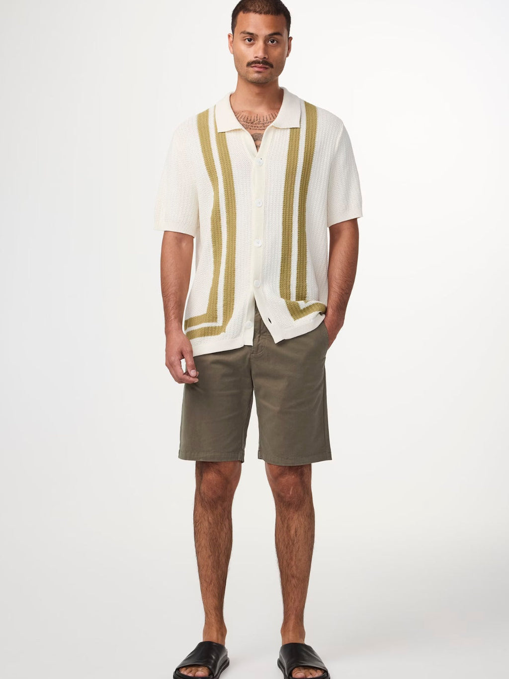 CROWN SHORTS