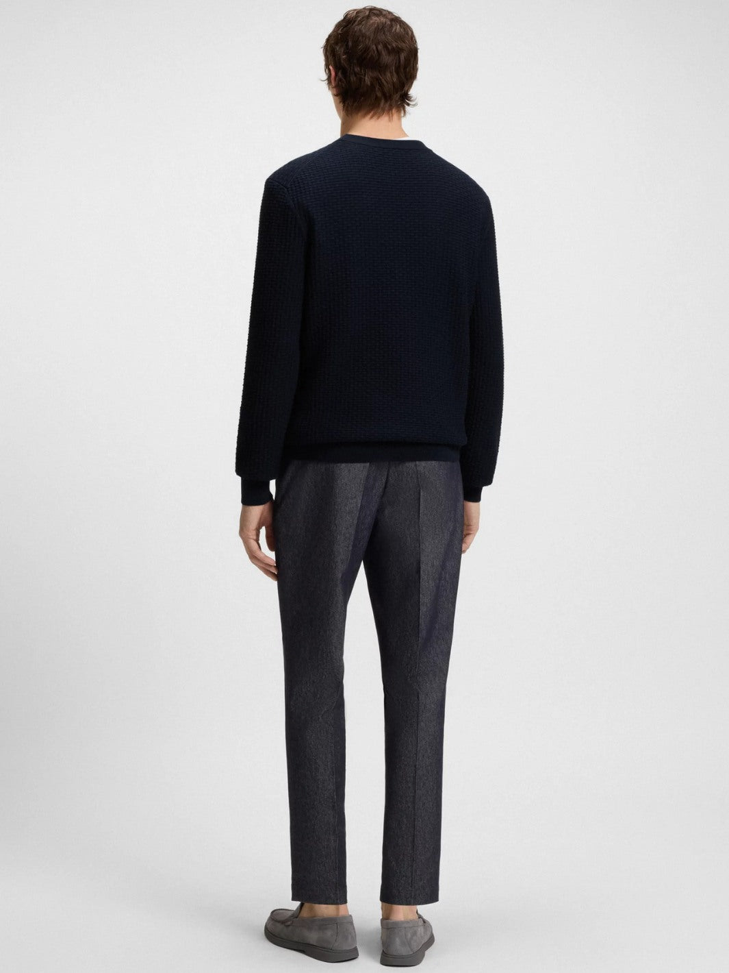 STRUCTURED SWEATER