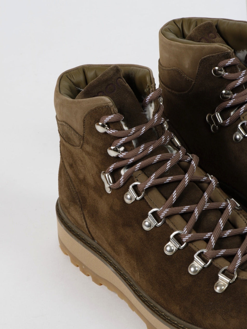 TAG SUEDE BOOTS