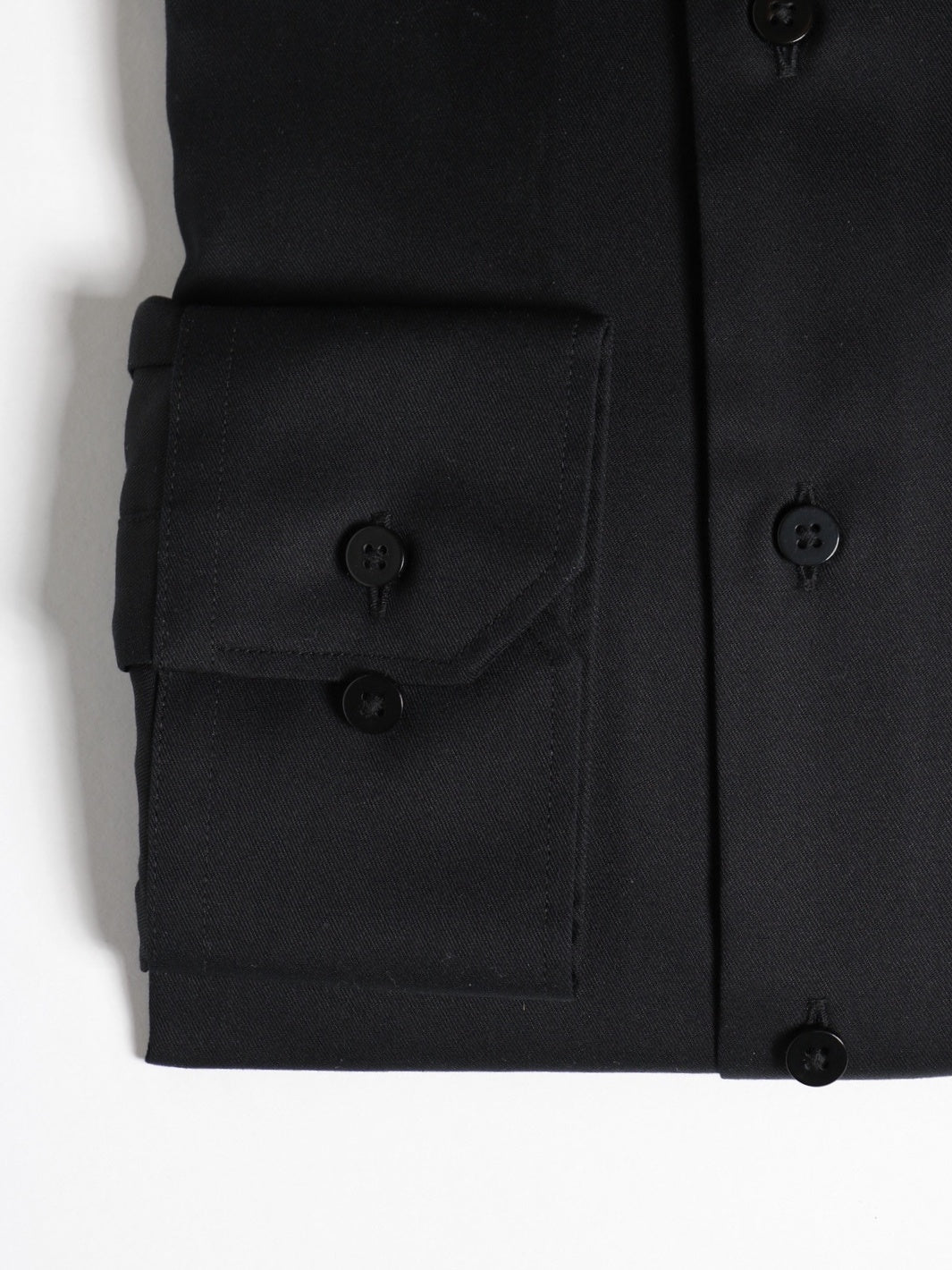 MODERN FIT SHIRT