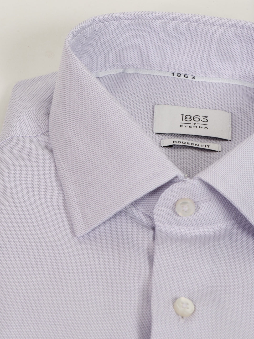 MODERN-FIT SHIRT